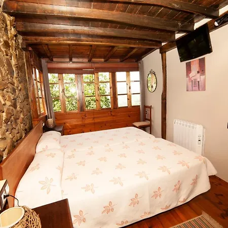 El Corquieu De La Cava San Feliz (Pilona, Asturias)