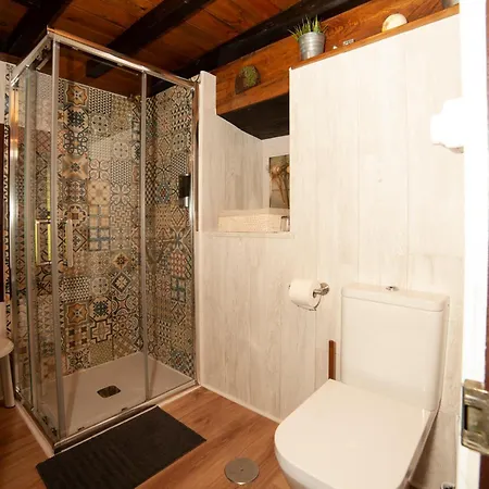 컨트리하우스 El Corquieu De La Cava San Feliz (Pilona, Asturias)