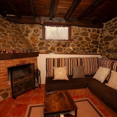 El Corquieu De La Cava Country house *