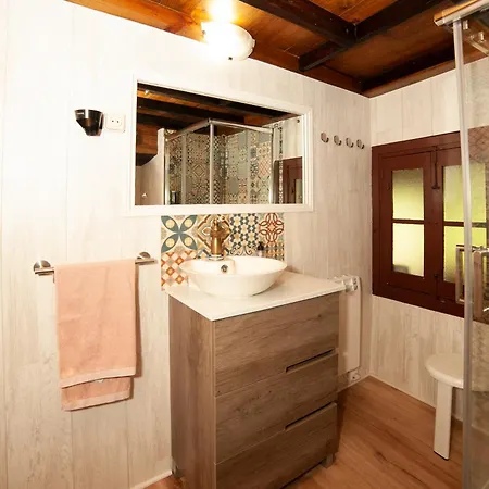 El Corquieu De La Cava *