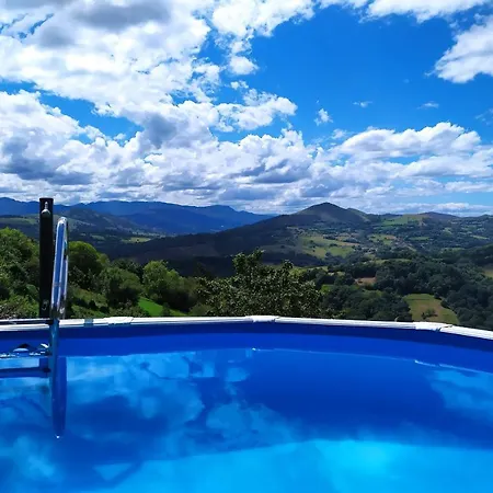 El Corquieu De La Cava Casa rural